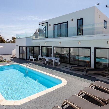 Villa Luxury Azul Private Pool And Bbq Corralejo By Holidays Home Экстерьер фото