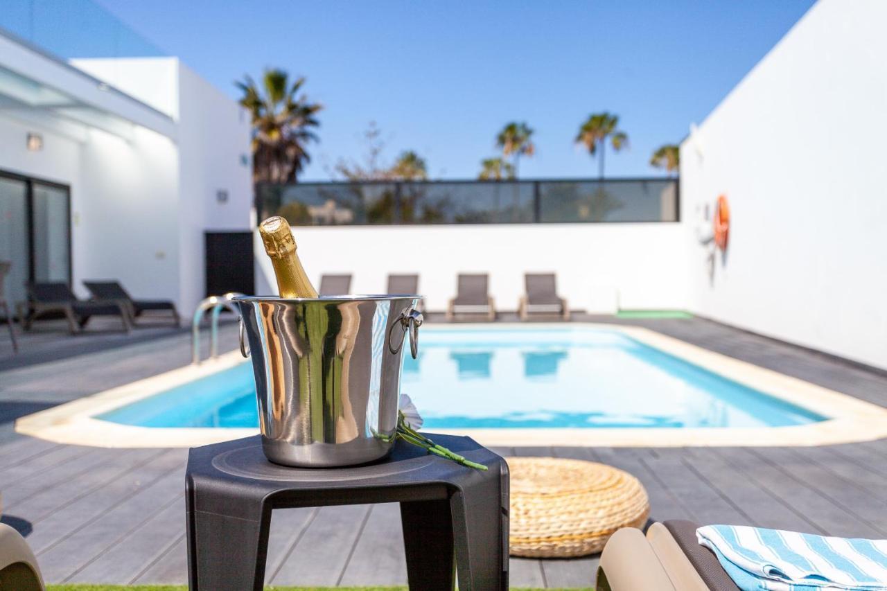 Villa Luxury Azul Private Pool And Bbq Corralejo By Holidays Home Экстерьер фото